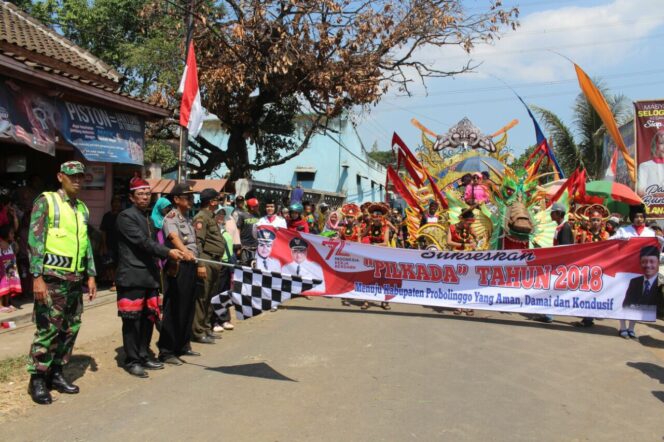 
Parade Budaya Pajarakan Tampilkan Kreatifitas Masyarakat