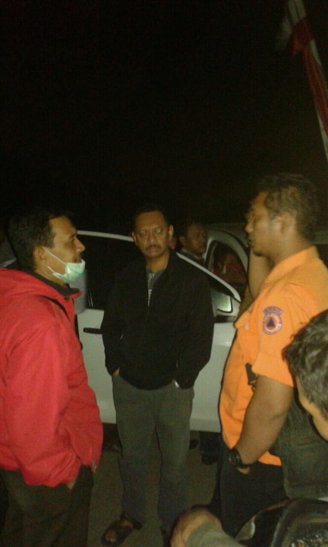 
Gara-gara Asyik Foto Selfie, Pengunjung Madakaripura Tenggelam