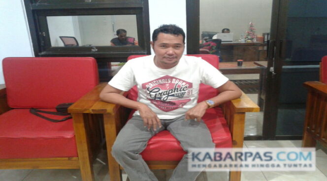 
Sekjen Asosiasi Pengusaha Mineral Banyuwangi Tuding Ketua ASPAMIN Tidak Konsisten