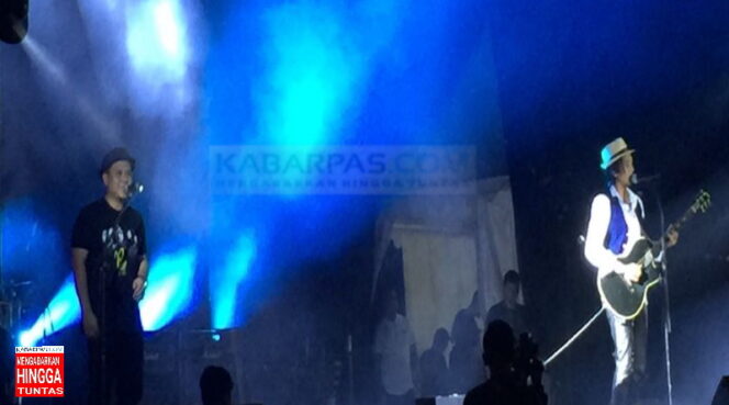 
Padi Reborn Obati Kerinduan Fansnya di Pasuruan