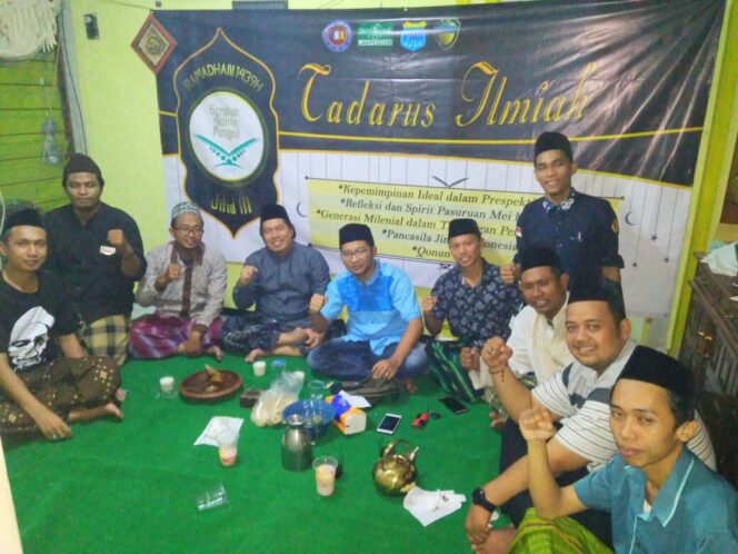 
Ramadan, Mahasiswa PMII Unmer Pasuruan Gelar Gerakan Aktivis Mengaji