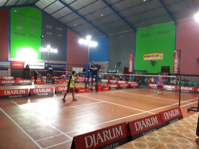 
Pengkab PBSI Probolinggo Gelar Kejurkab Bulutangkis