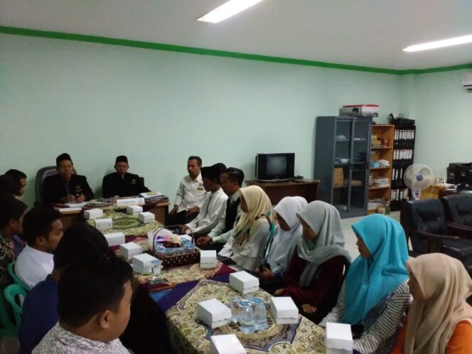 
Baznas Probolinggo Seleksi Penerima Beasiswa Pendidikan Mahasiswa Kaum Dhuafa