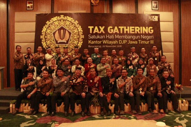 
Capai Target Pajak, Kanwil DJP Jawa Timur III Gelar Tax Ghatering