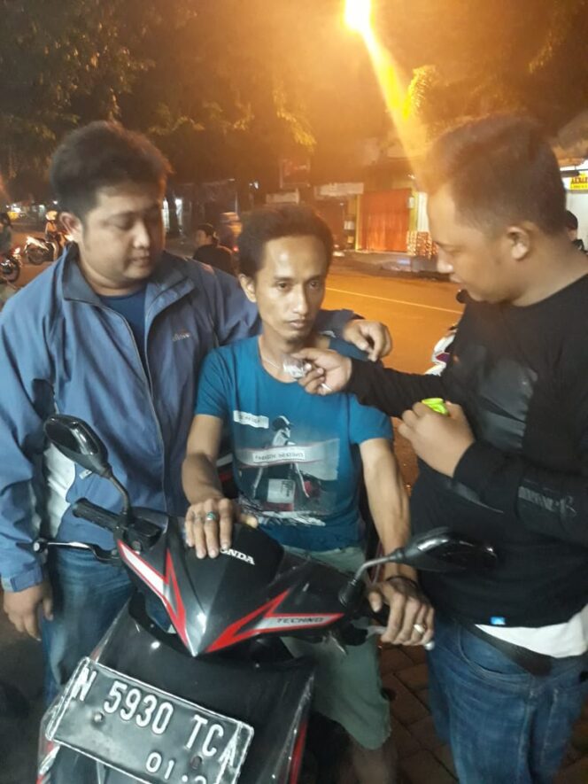 
Kurir Sabu Jaringan Lapas Jatim Diciduk Polres Pasuruan
