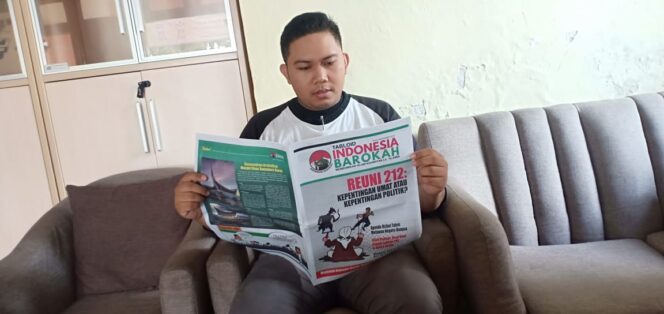 
Geger, Sejumlah Masjid di Pasuruan dapat “Kiriman Gelap” Tabloid Indonesia Barokah 