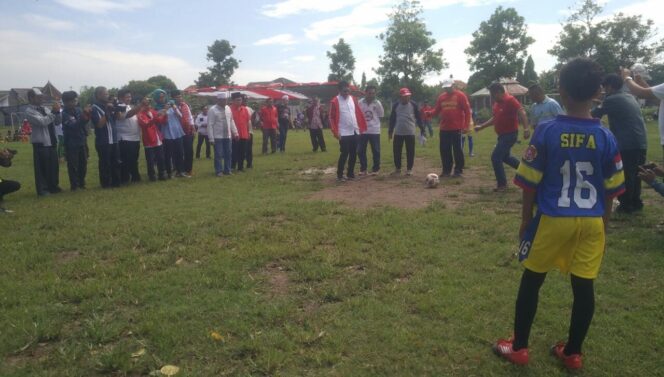 
Ajak Seluruh Elemen Masyarakat Menangkan Jokowi, PDI Perjuangan Safari Politik VI di Pasuruan