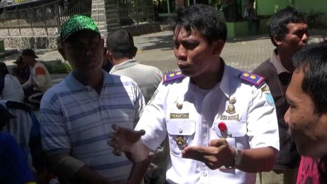 Dianggap Tak Tegas Tangani Transportasi Online, ASAP Datangi Kantor Dishub