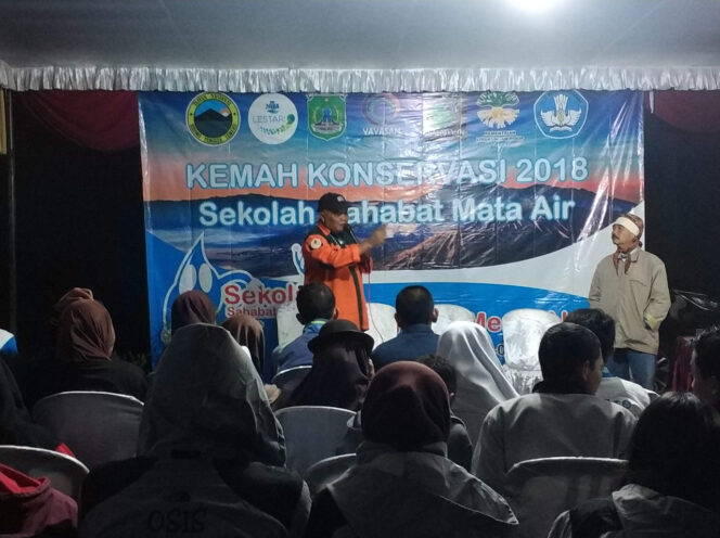 
Pabrik AQUA Keboncandi Ajak Siswa Sekolah Sahabat Mata Air Kemah di Kawasan Konservasi