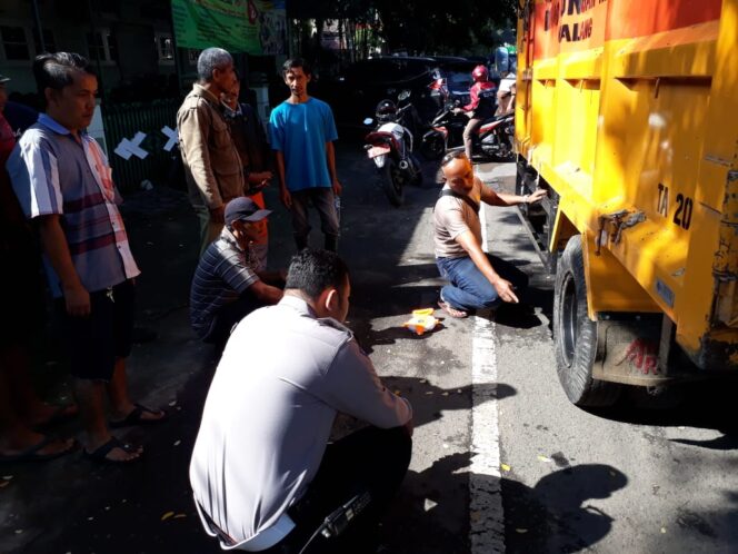 
Terlindas Truk Sampah, Karyawan Optic Internasional Tewas di Tempat
