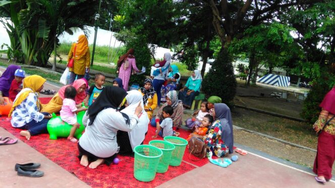 
Ini Cara Pos PAUD Randujalak Jadikan Anak-anaknya Ceria Gembira Saat Sekolah