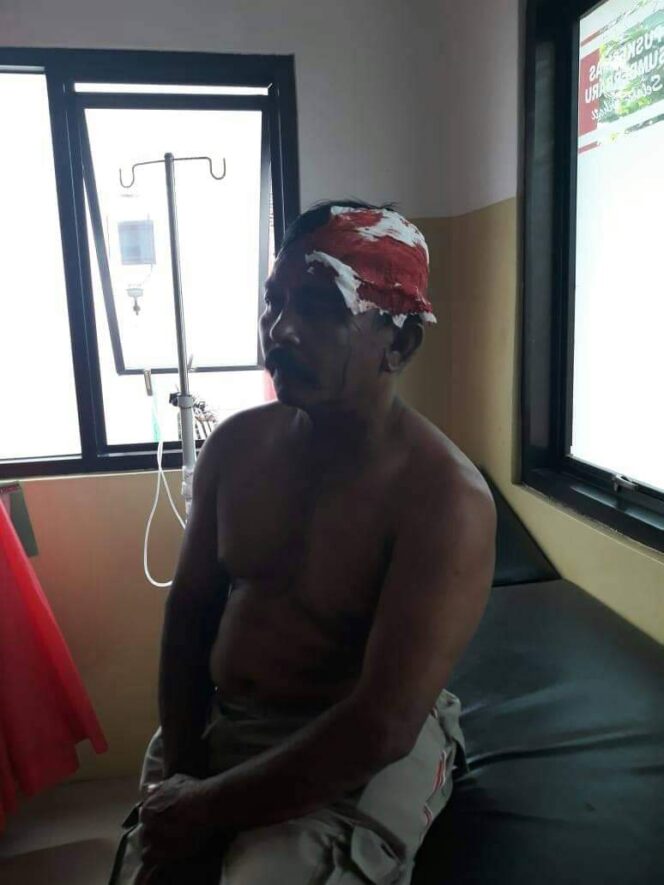 
Lagi Asik Adu Burung, Kepala Dusun di Bacok Warganya