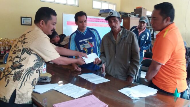 
Pemkab Probolinggo Gratiskan Ojek untuk Anak Sekolah