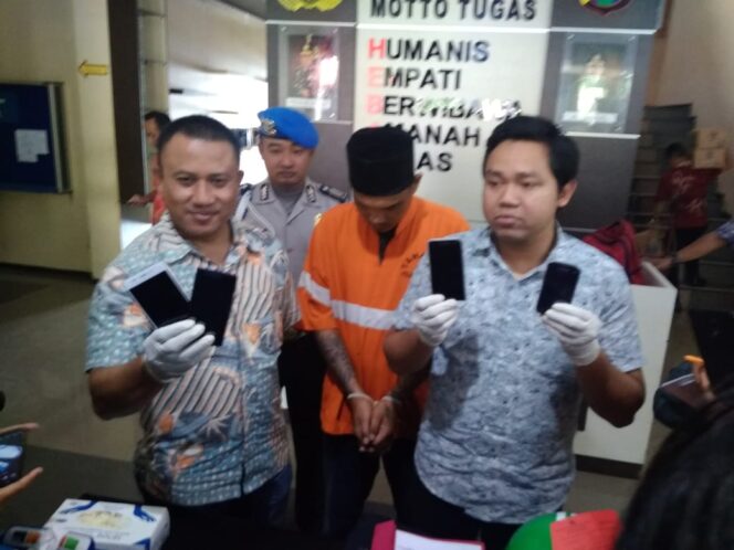 
Baru 2 Minggu Jadi Ojol Sudah Ditangkap Polisi