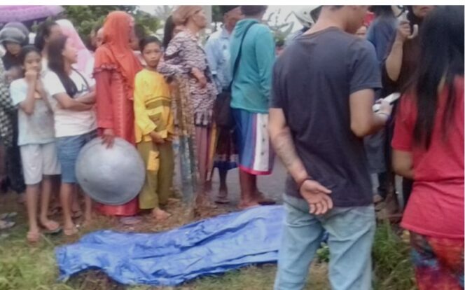 
Tak Hiraukan Peringatan, Pelajar Ini Tewas Tertabrak Kereta