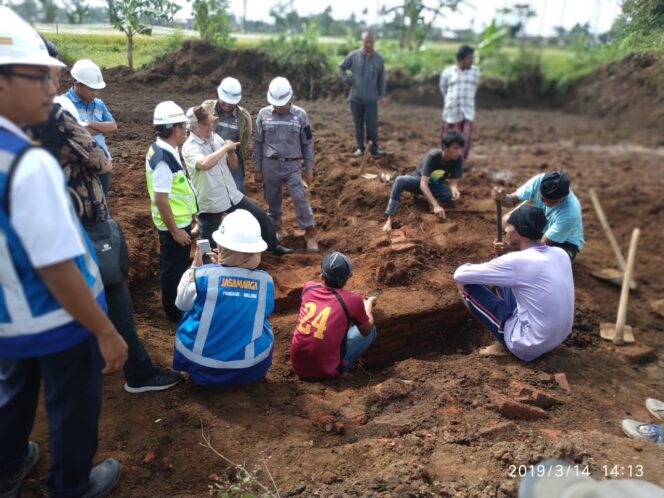 Cerita Mistis di Balik Penemuan Situs di Tengah Tol Malang – Pandaan