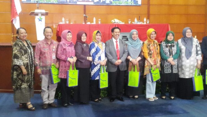 
Layanan Dolanan Inovasi Dispersip Kabupaten Probolinggo Masuk 10 Terbaik Nasional