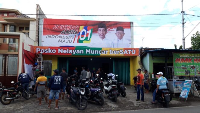 
Ketua Posko Nelayan Muncar Bersatu Tegaskan Relawan Jokowi-Amin Fokus Kegiatan Bakti Sosial