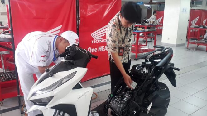 
Puluhan Siswa Berjuang Menjadi Yang Terbaik di Honda Student Skill Contest Regional 2019