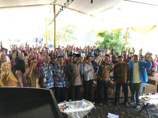 
Ridwan Hisjam Hadiri Peresmian Pusat Daur Ulang Sampah Malang