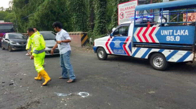 
Sodik Tewas Usai Alami Kecelakaan di Jalan Raya Nguling 
