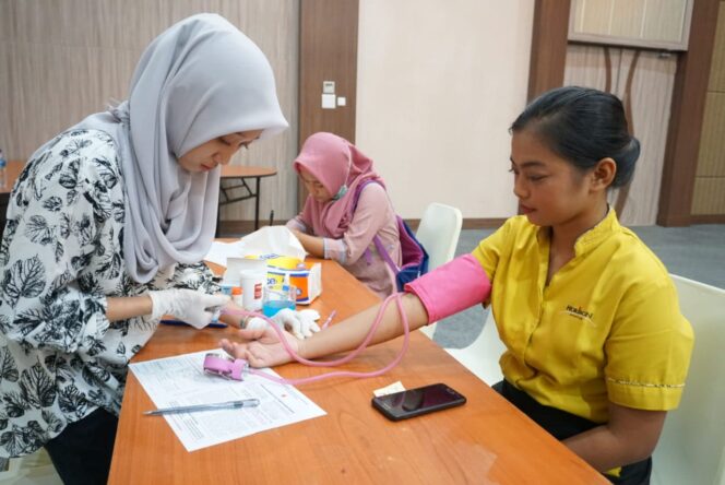 
Horison Pasuruan Gelar Donor Darah untuk Masyarakat Umum dan Karyawan