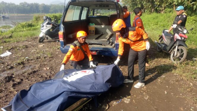 
Mayat Pria Dewasa di Temukan Mengapung di Bendungan Sengguru