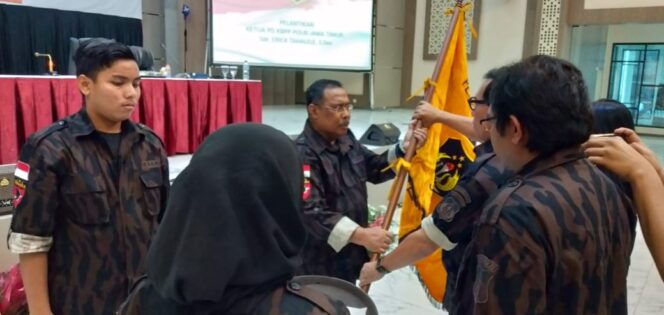 
Erik Reginal Tahalel Terpilih Jadi Ketua Keluarga Besar Putra Putri Polri Jatim 