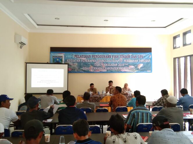 
Diskan Probolinggo Berikan Pelatihan Penggunaan GPS dan Fish Finder