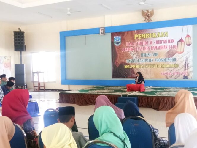 
Puluhan Siswa SMP di Probolinggo Ramaikan Lomba Tahfidz Al Quran