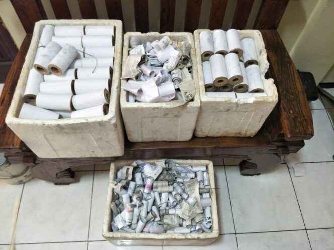 
Polres Probolinggo Amankan 3 Orang Pembuat Petasan 