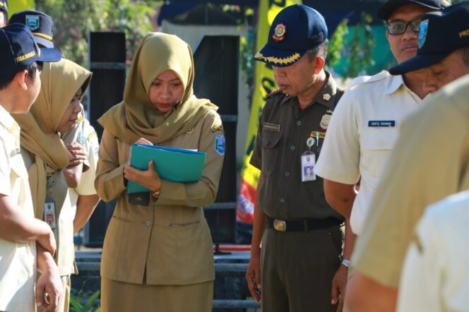 
Sidak Hari Pertama, Puluhan ASN di Lingkungan Pemkab Probolinggo Bolos Kerja 