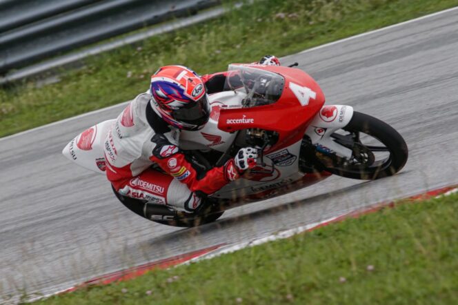 
Giliran Pebalap Jawa Timur Raih Podium Kedua ATC Sepang