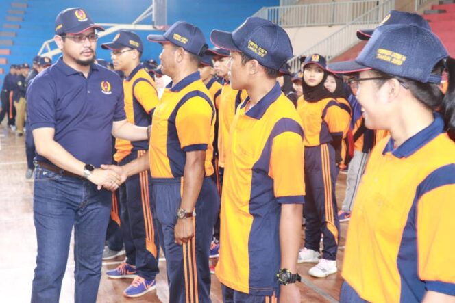 
Wawali Teno Lepas Kontigen Kota Pasuruan 