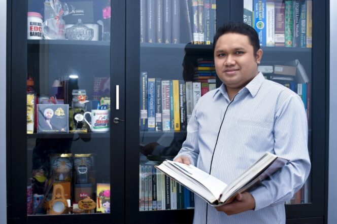 
Lebih Dekat dengan Cak Syukron Aby, Profesional Muda yang Multitalenta