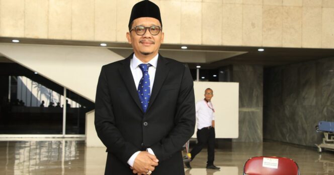 
Dilantik Kembali Jadi DPR RI, Hasan Aminuddin: Mohon Doa Agar Ilmu dan Umur Saya Barokah