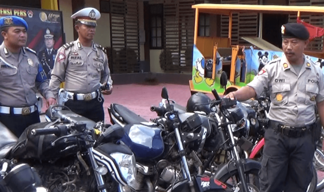 
Resahkan Pengguna Jalan, Belasan Motor Tangki Modif Diamankan