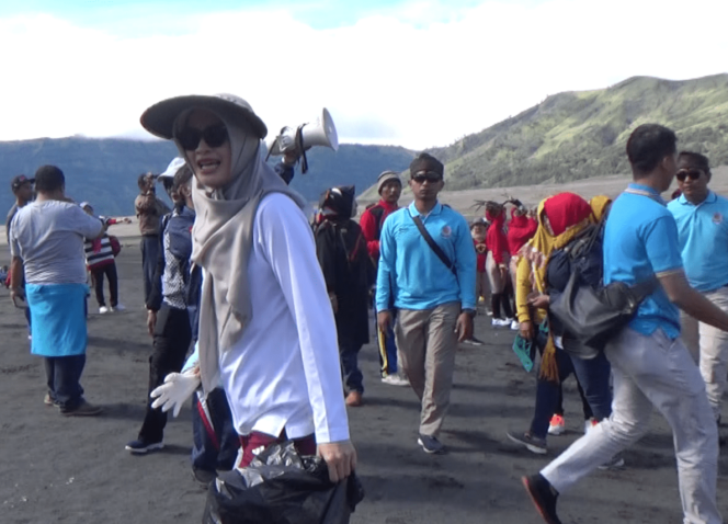
Bupati Probolinggo Dorong Car Free Month di Bromo Menjadi Agenda Tahunan