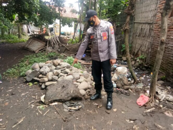 
Terjebur ke Septic Tank Sedalam 4 Meter, Kumariah Ditemukan Tewas