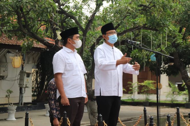 
Pimpin Apel dengan Satpol PP, Wali Kota Pasuruan: Jangan Sampai Aset Pemkot Hilang