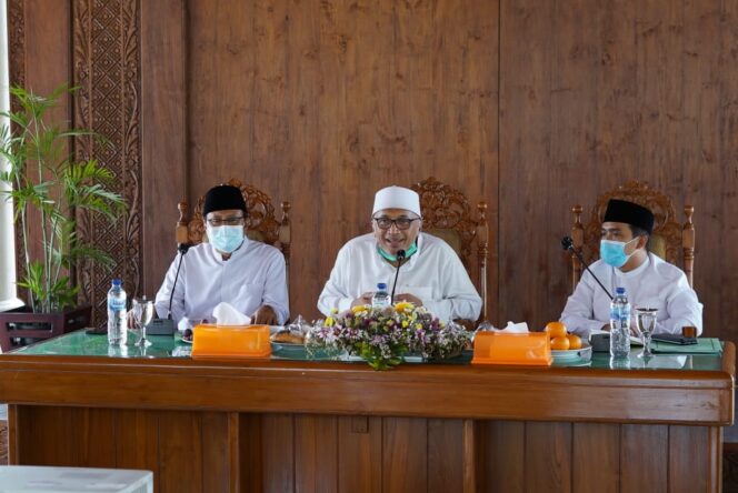 
Ini Pesan KH Idris Hamid untuk Para OPD di Lingkungan Pemkot Pasuruan