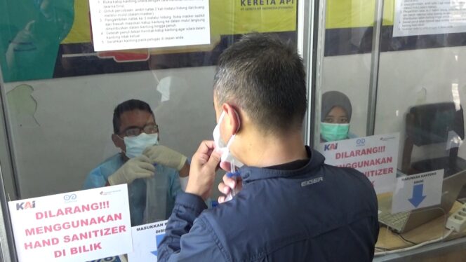 
PT KAI Daop 8 Surabaya Layani Pemeriksaan GeNose di Stasiun Sidoarjo