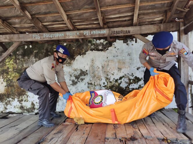 
Geger, Penemuan Mayat Pria di Pelabuhan Pasuruan