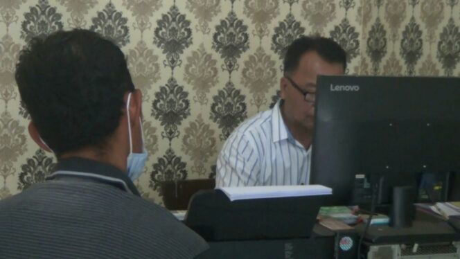 
Cemburu, Pria di Probolinggo Aniaya Lelaki yang Dekati Mantan Istrinya