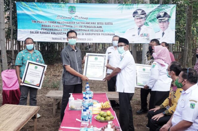 
Tiga Perusahaan Raih Penghargaan di Omah Maggot Warna Warni  Pasuruan