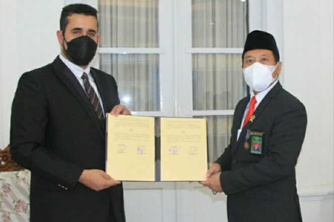 
Permudah Layanan Masyarakat, PN Probolinggo Luncurkan Laut Tera