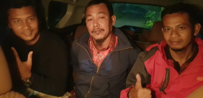 
Polsek Leces  Amankan Pelaku Penusukan di Pulau Dewata Bali