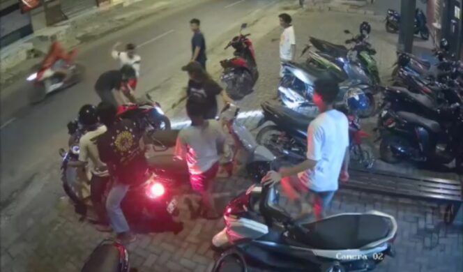 
Satreskrim Polres Probolinggo Kota Amankan Pelaku Penganiayaan yang Terekam CCTV