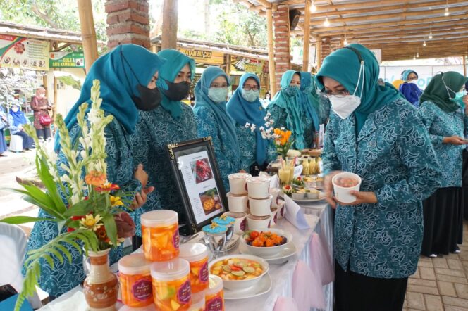 
Wujudkan Start-up Kuliner, PKK Kota Pasuruan Gelar Lomba Kreasi Makanan