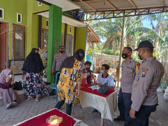 
Maksimalkan Capaian Vaksin, Gelar Vaksinasi di Kampung Tangguh Semeru Kedopok